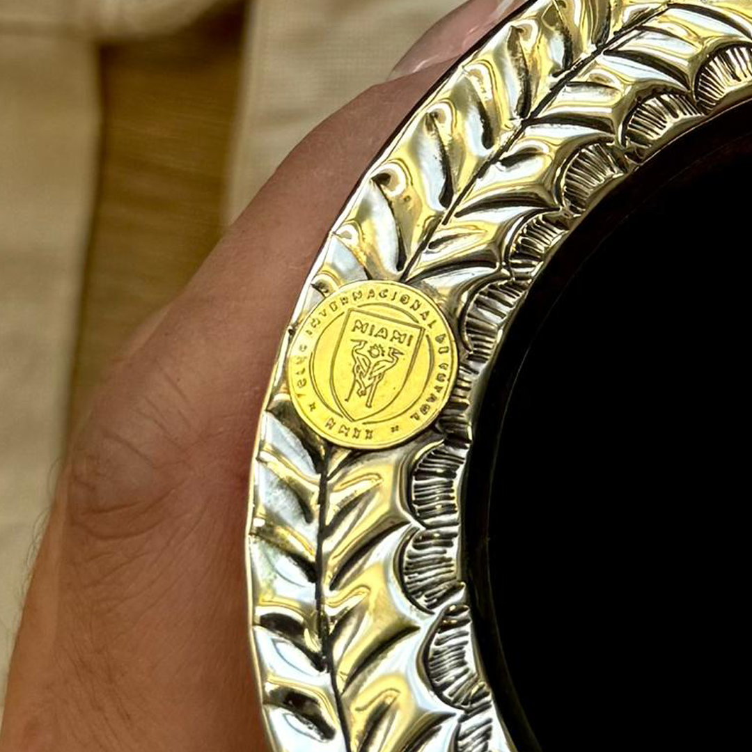 Escudo de Bronce Personalizado para Virola