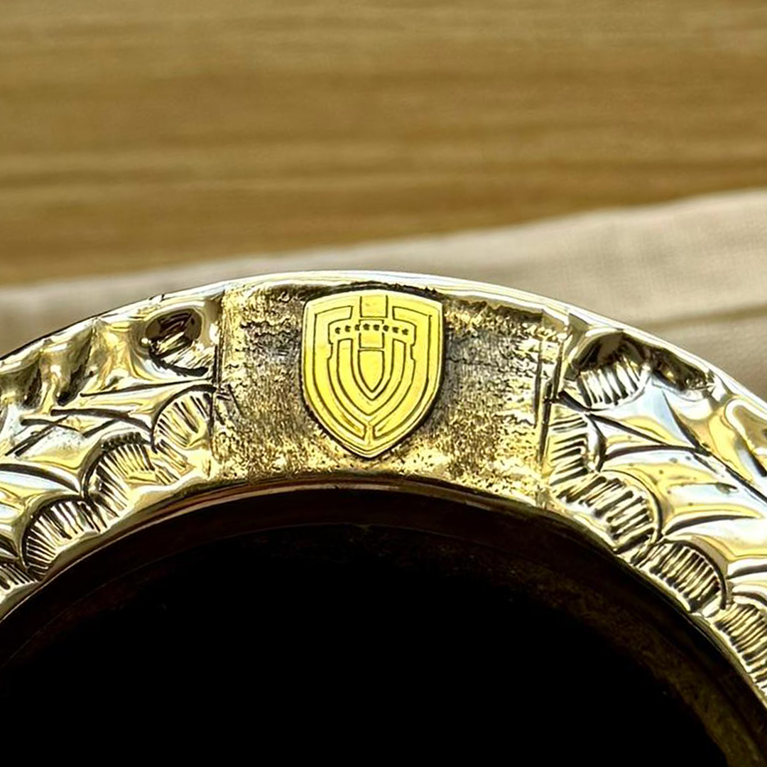 Escudo de Bronce Personalizado para Virola